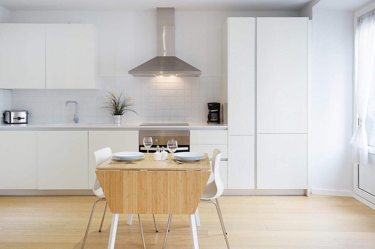 Apartamentos San Lorenzo 26 มาดริด ภายนอก รูปภาพ