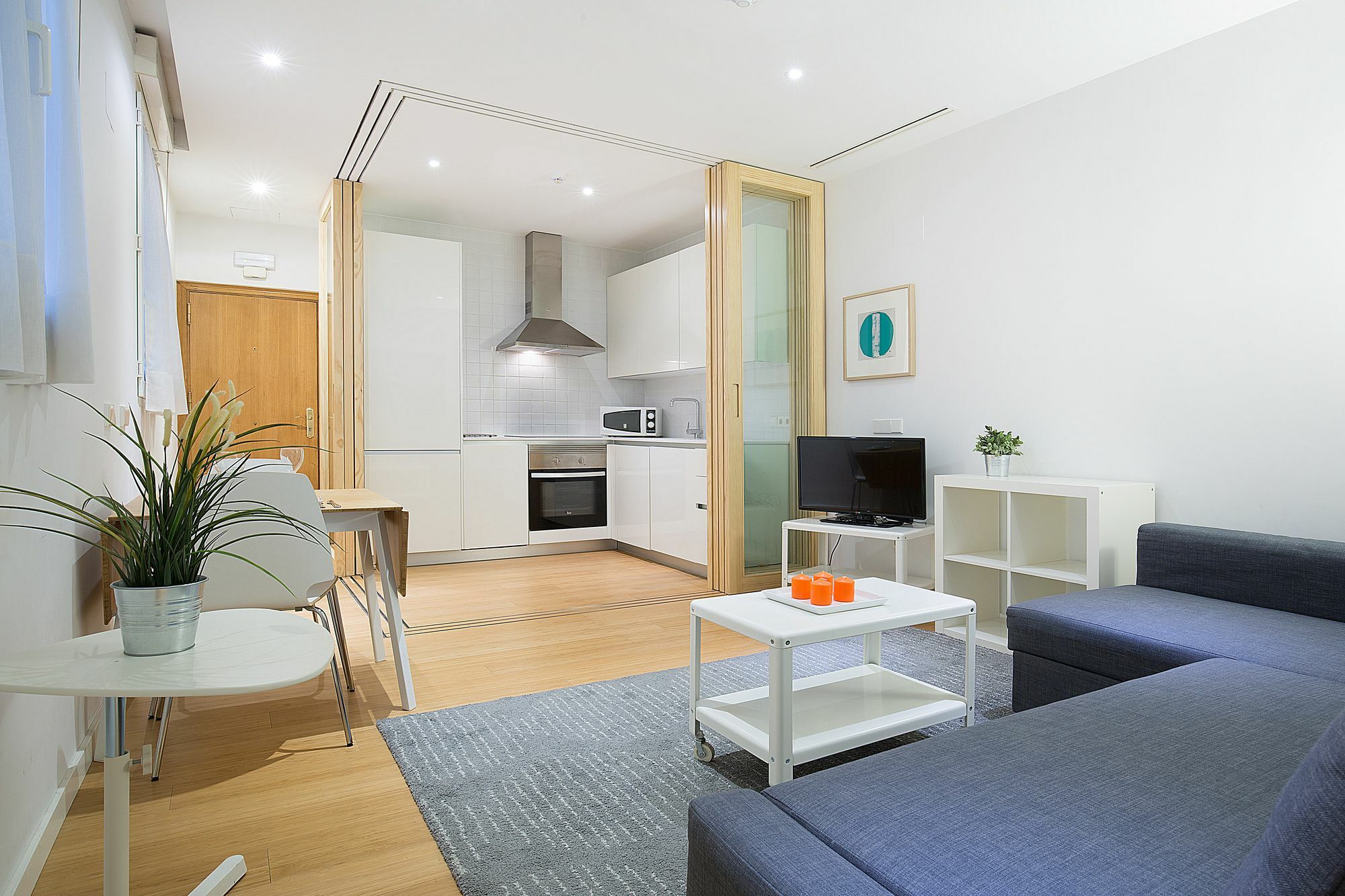 Apartamentos San Lorenzo 26 มาดริด ภายนอก รูปภาพ